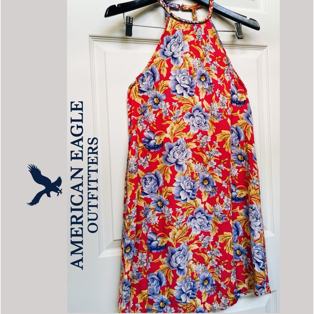American Eagle Floral Halter Dress w/ pockets! SMALL